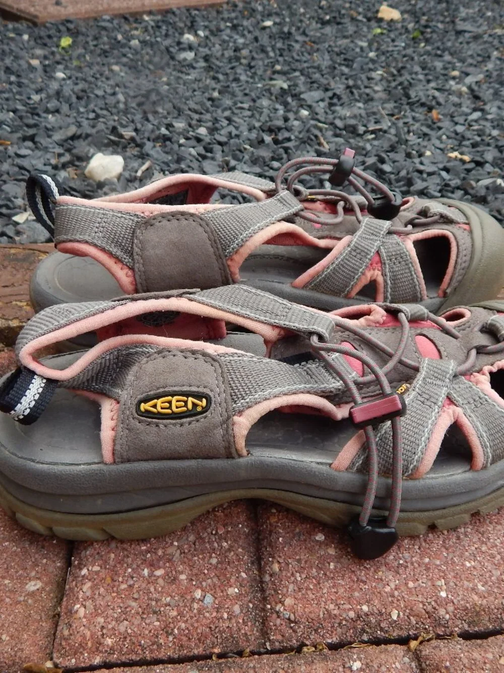 Keen Kids Girls Water Shoes Camping Sandals Size 6